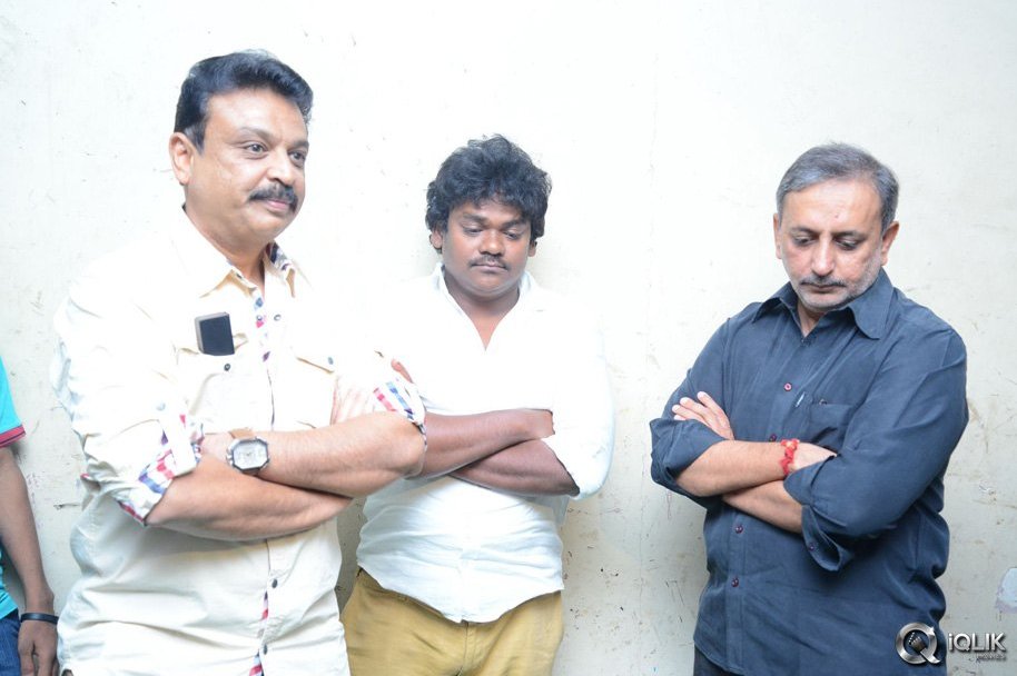 Beeruva-Movie-Team-at-Sandhya-Theatre